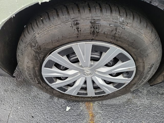 2020 Toyota Camry Hybrid LE