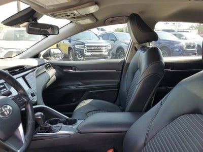 2020 Toyota Camry SE