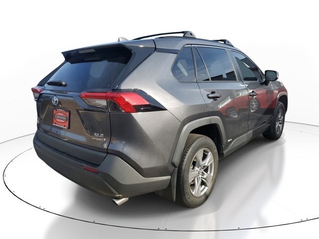 2022 Toyota RAV4 Hybrid XLE