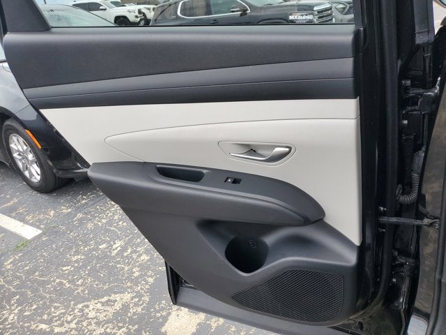 2025 Hyundai Tucson SEL - Photo 13