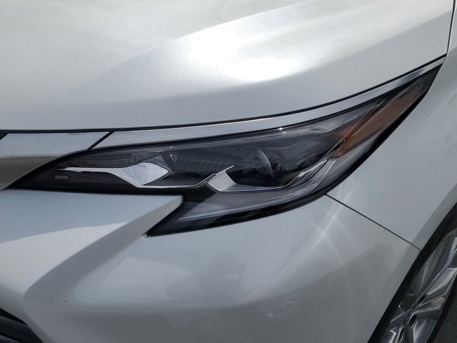 2023 Toyota Sienna Platinum