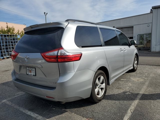 2018 Toyota Sienna Base