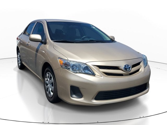 2013 Toyota Corolla L AT's photo