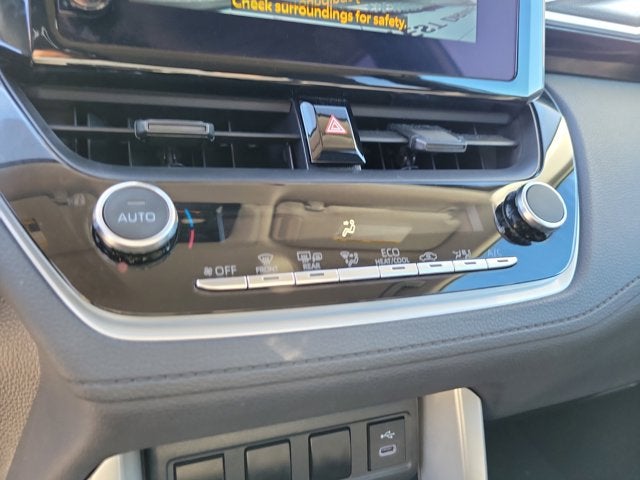 2024 Toyota Corolla Cross LE