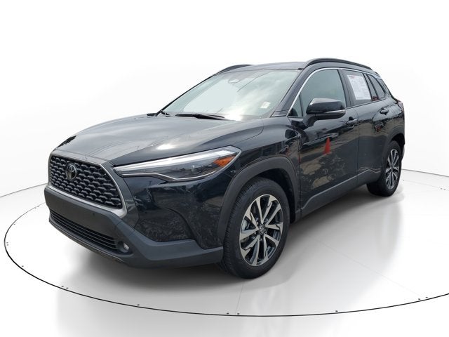 2023 Toyota Corolla Cross XLE