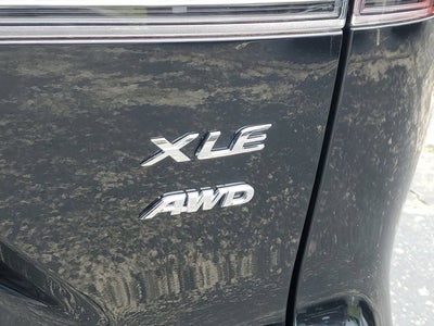 2023 Toyota Corolla Cross XLE