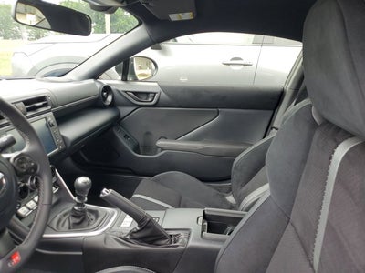 2025 Toyota GR86 Premium