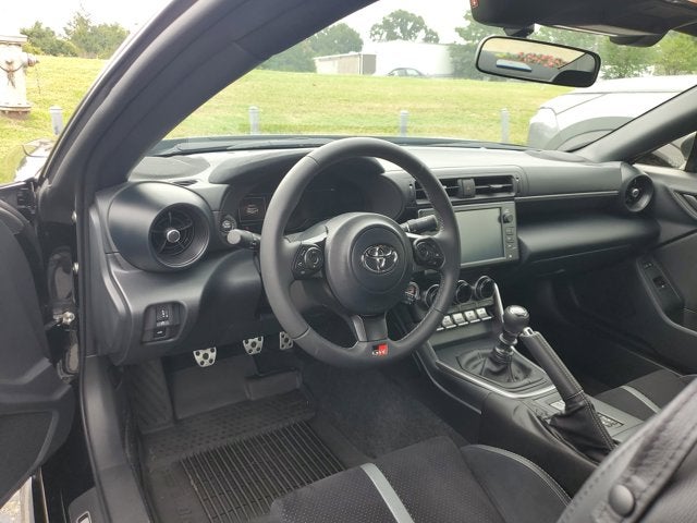 2025 Toyota GR86 Premium