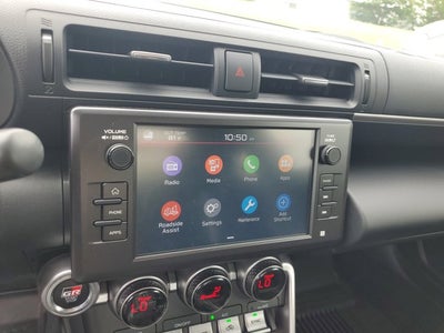 2025 Toyota GR86 Premium