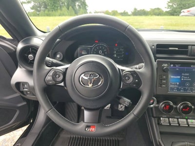 2025 Toyota GR86 Premium