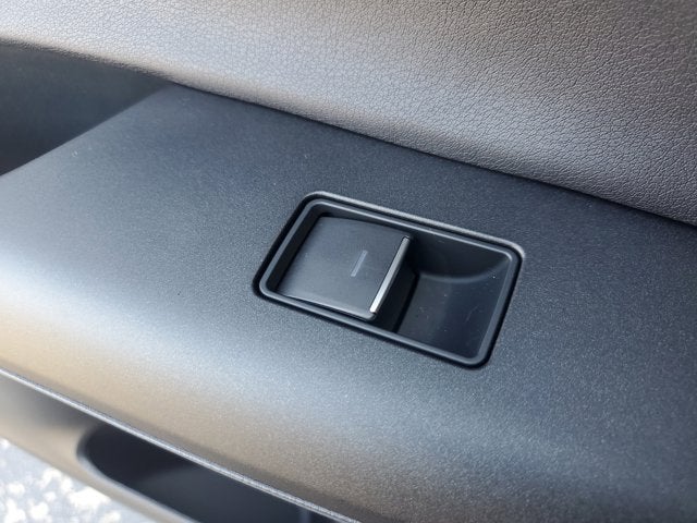 2023 Toyota Venza LE