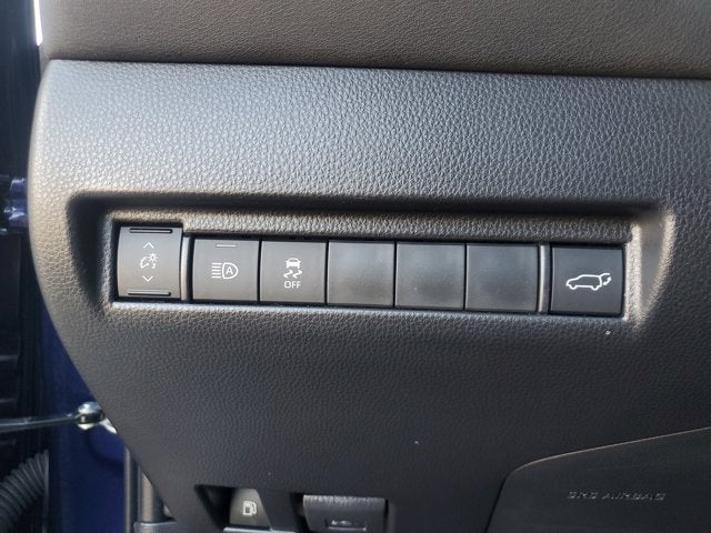 2023 Toyota Venza LE