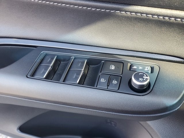 2023 Toyota Venza LE