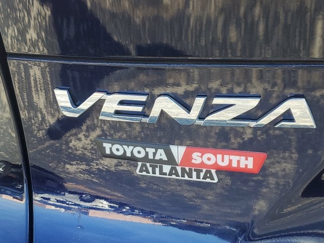 2023 Toyota Venza LE