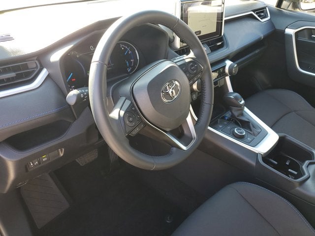 2025 Toyota RAV4 Hybrid SE