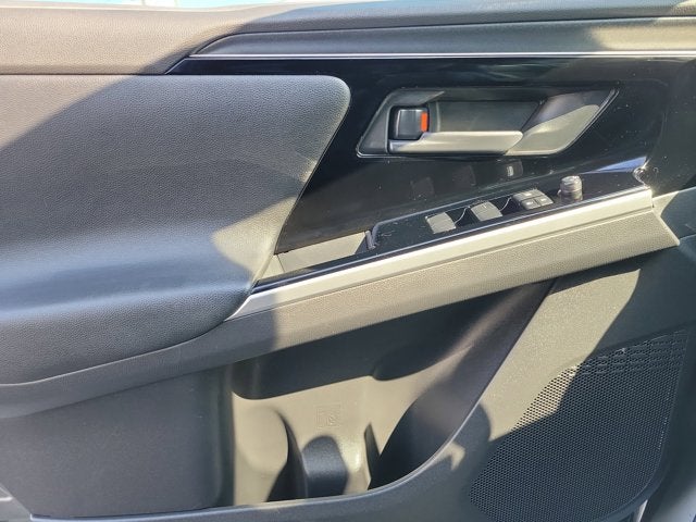 2023 Toyota bZ4X XLE