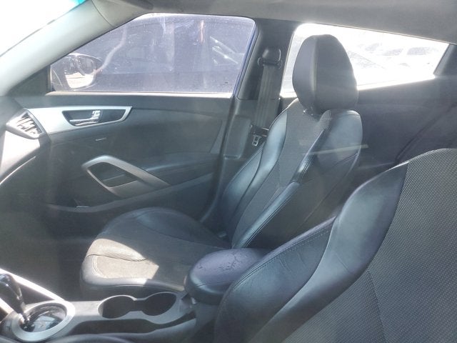 2012 Hyundai Veloster w/Black Int